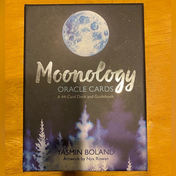 Moonology Oracle Deck by Yasmin Boland - Picture 1 of 3